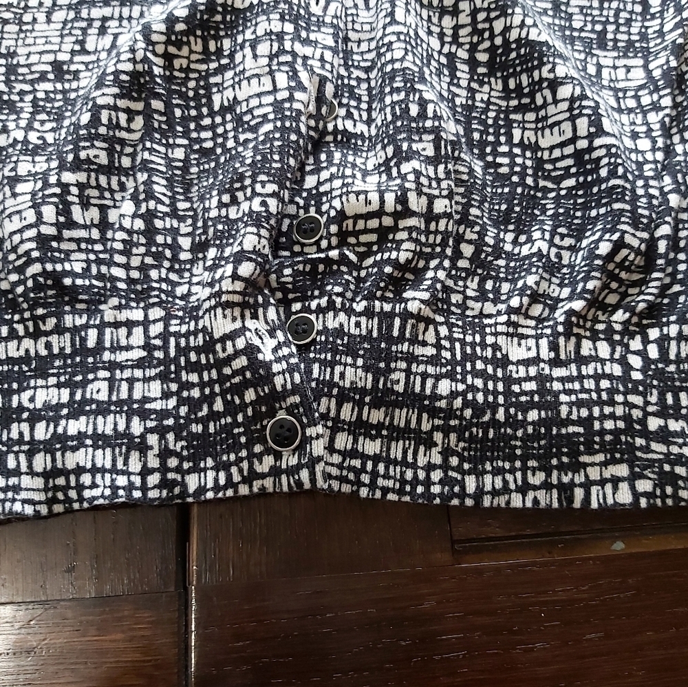 NEW DALIA TOP/B1 - Picture 4 of 8